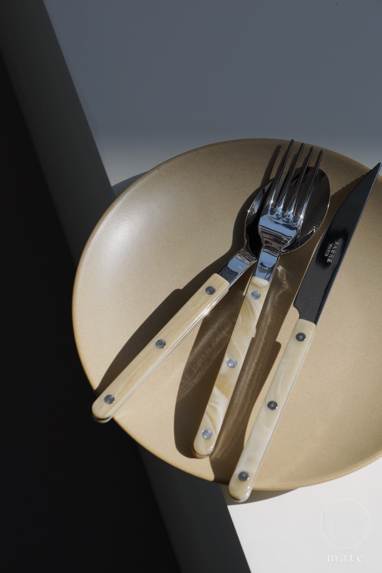 Sabre Paris - Bistrot Shiny 牛角