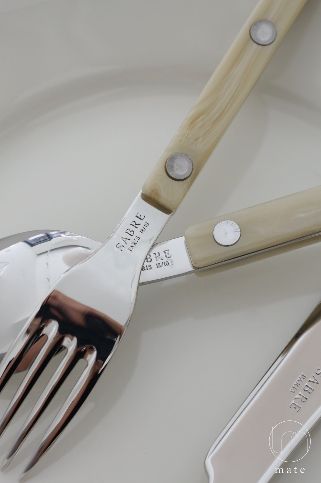 Sabre Paris - Bistrot Shiny 牛角