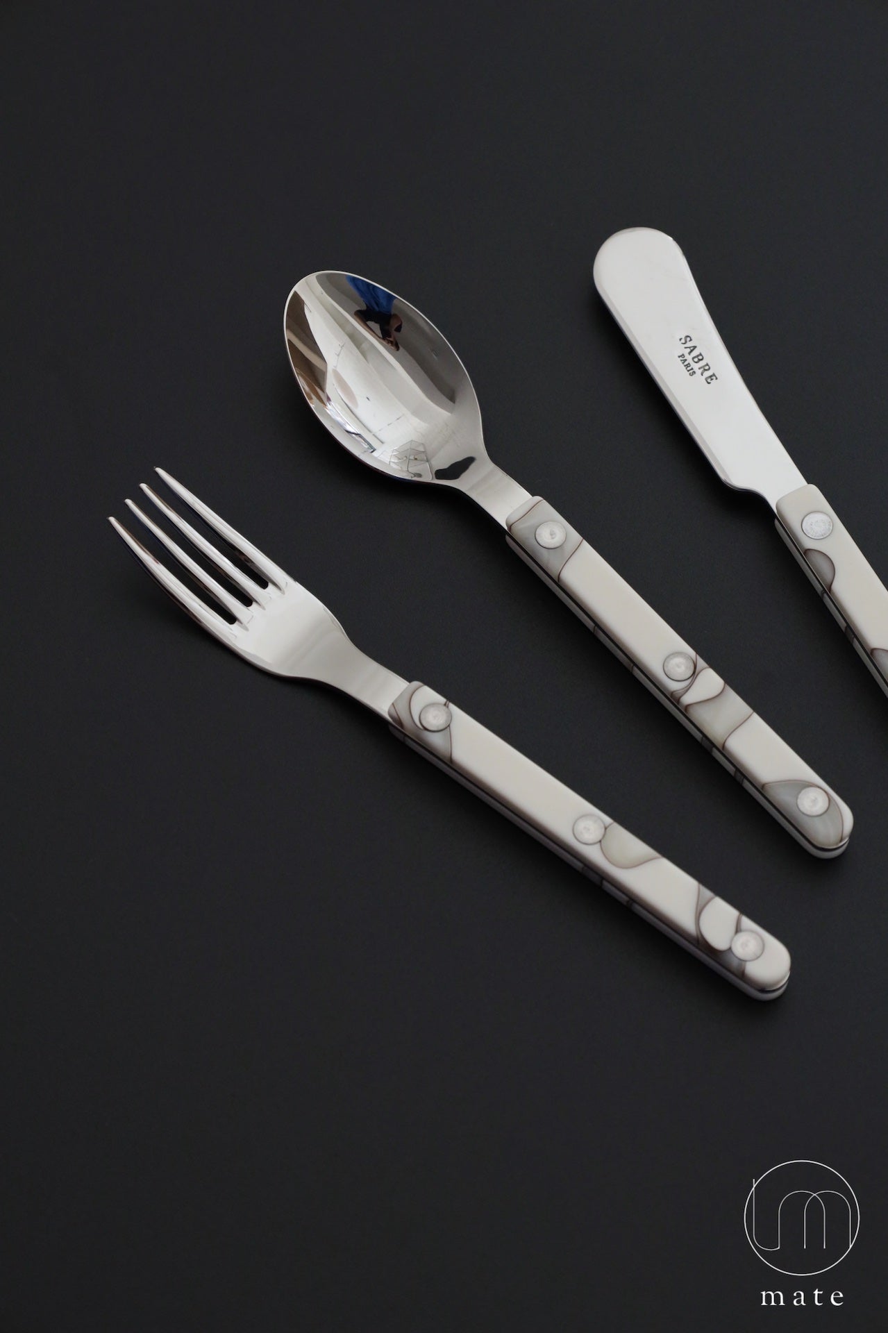 Sabre Paris - Bistrot Shiny 白色沙丘
